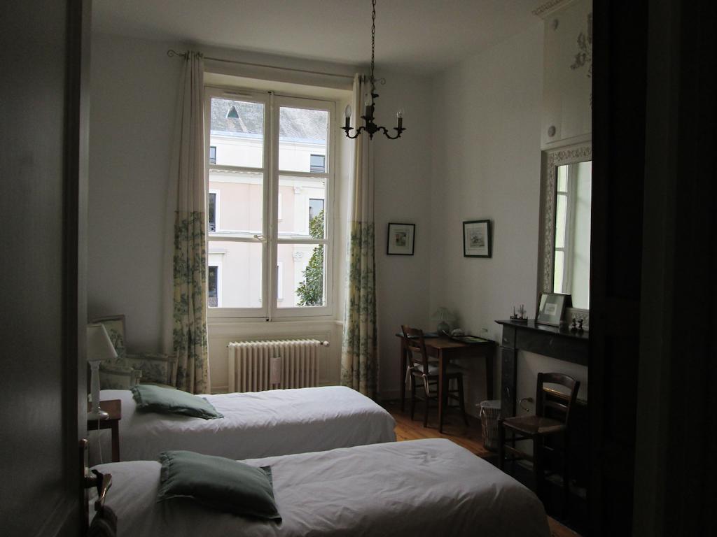 Chambre D'Hotes Marchand Анже Номер фото